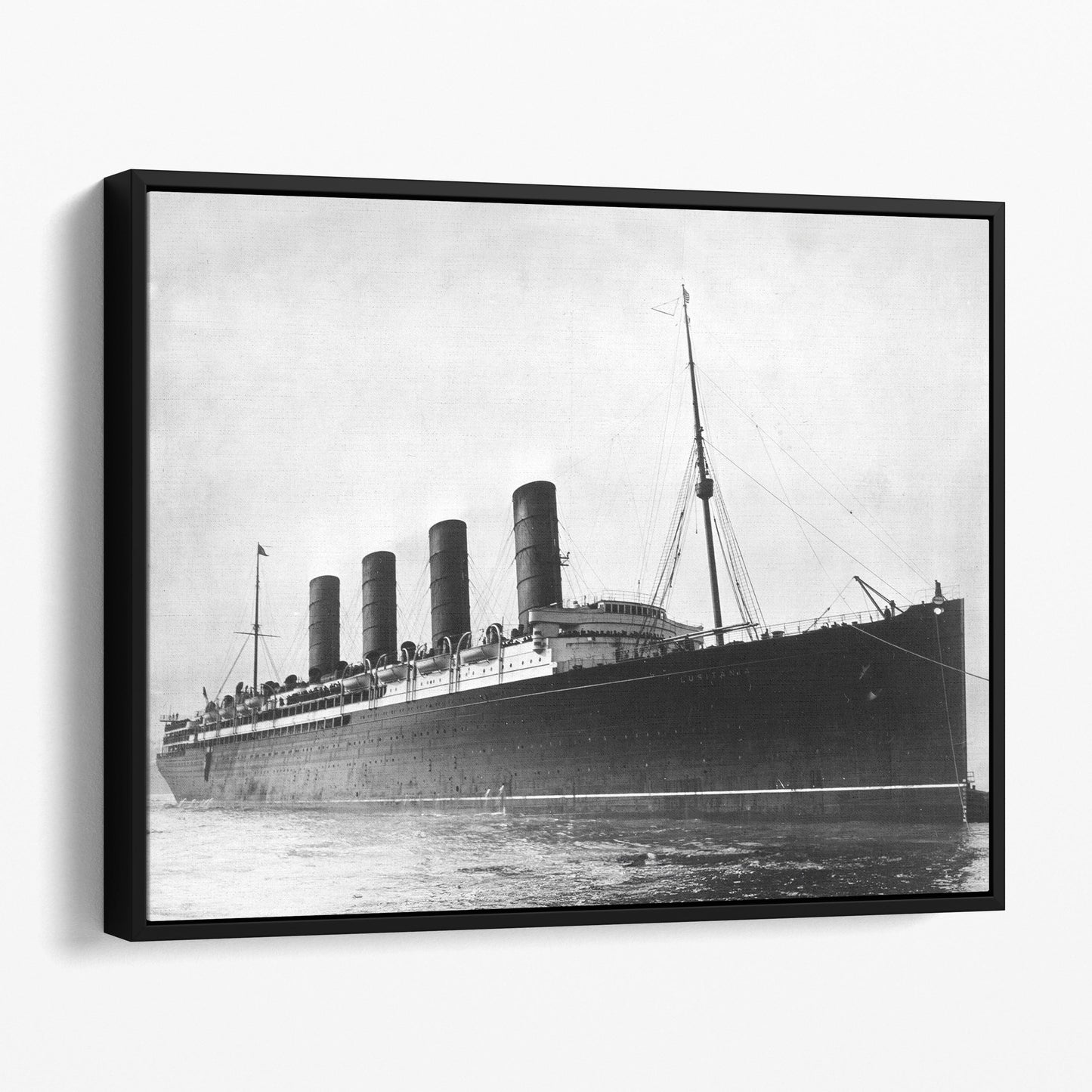 RMS Lusitania Coming Into Port, New York 1907