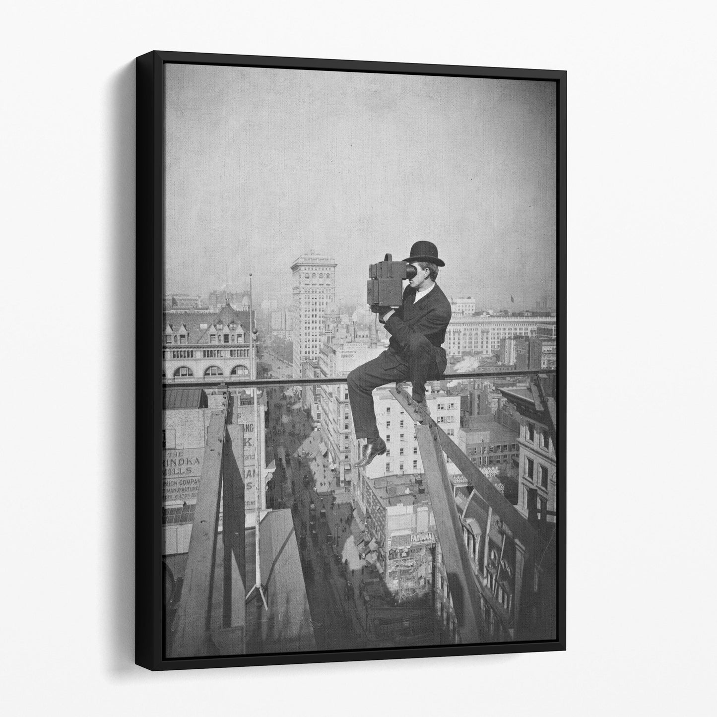 Photographing New York City 18 Stories Above Fifth Avenue