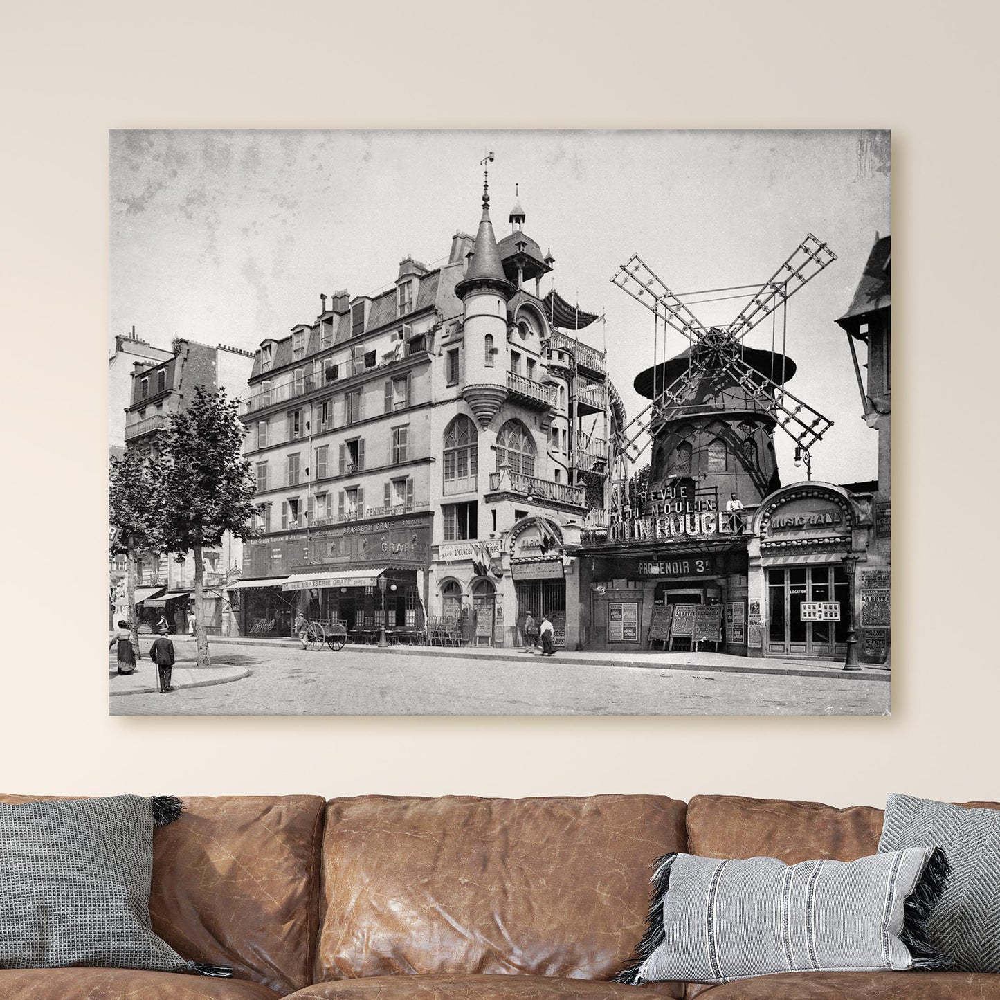 Moulin Rouge at the Turn of the 20th Century