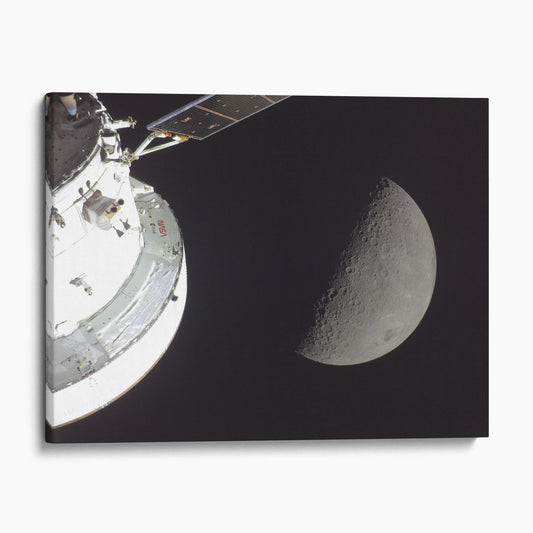 Artemis II - Orion in the Spotlight (NASA Artemis 2 Mission)