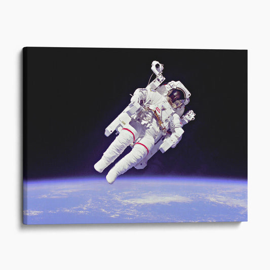 The First Untethered Spacewalk - Astronaut Bruce McCandless