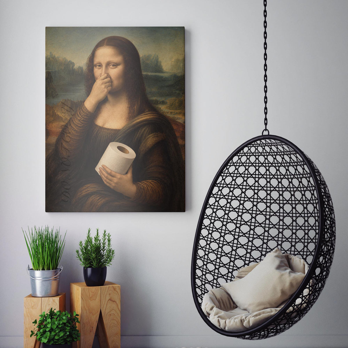 Mona Lisa Bathroom