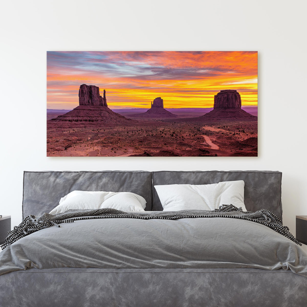 Monument Valley Sunset